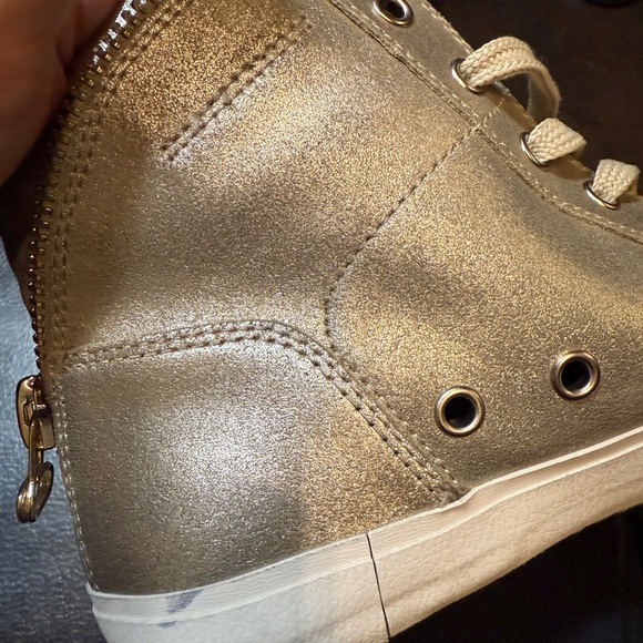 𝅺euc Ash High Tops, Gold Champagne Color, Size 9 - Picture 13 of 15